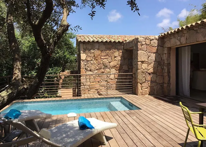 Les Bergeries De Porra Hébergement de vacances *